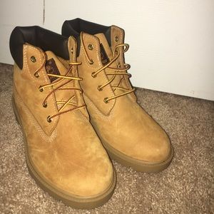 timberland boots size 4.5